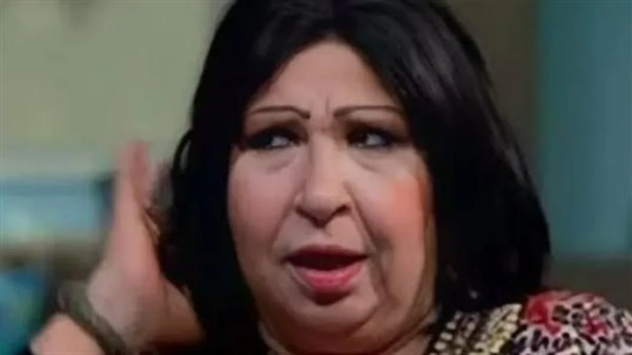 عربة شبرا.. قصة كفاح فاطمة كشري من البسطاء إلى سماء النجومية